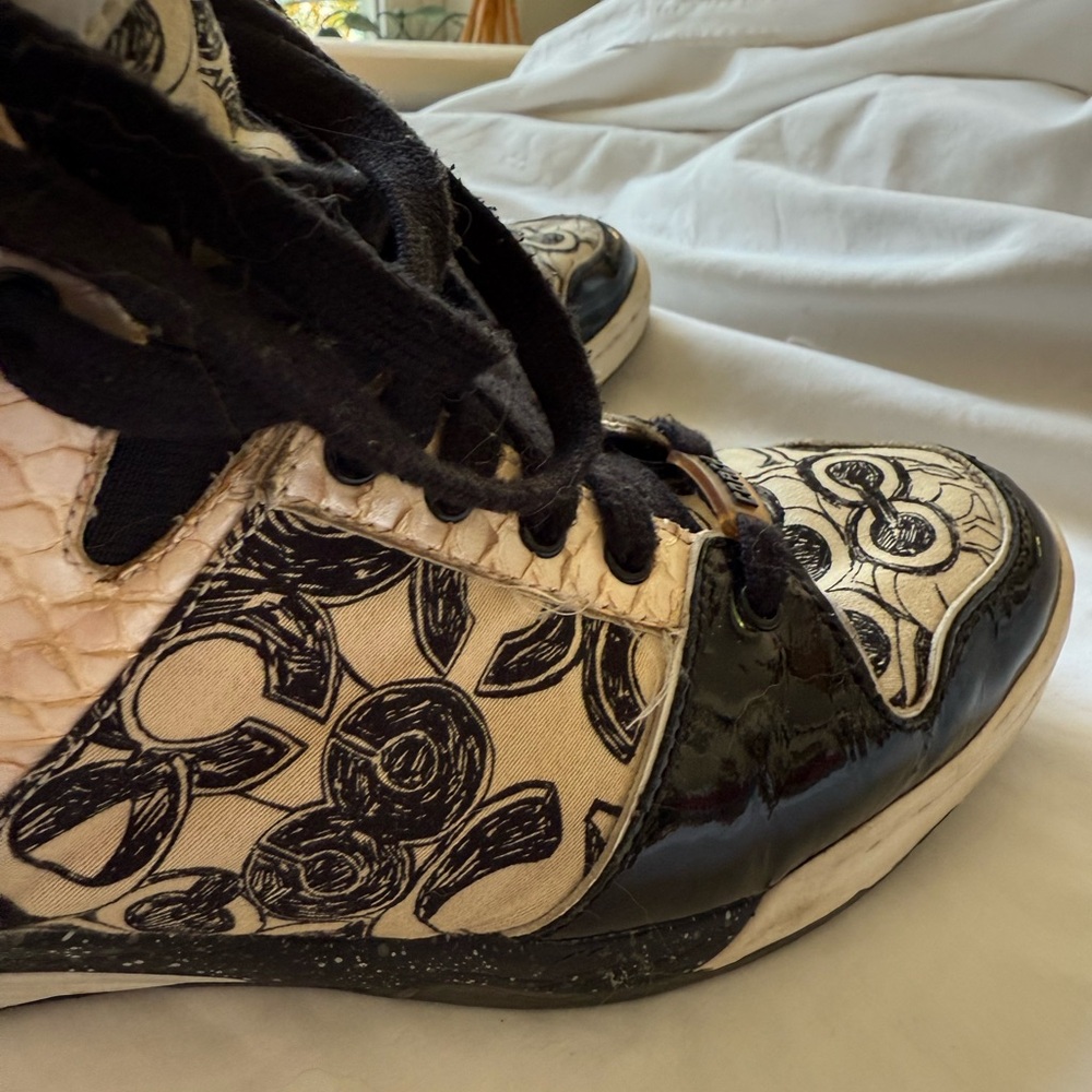 Coach Haven Ball PT Rare Black and White High-Top Sneakers Sz 9M - Picture 8 of 11